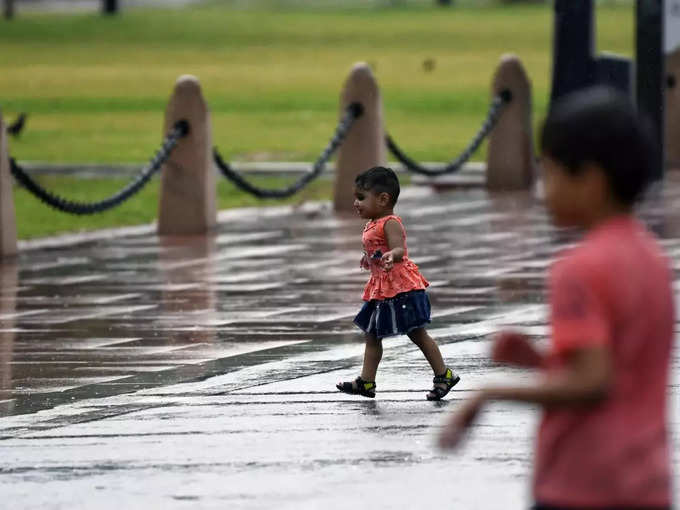 आज भी होगी दिल्ली-नोएडा में बारिश