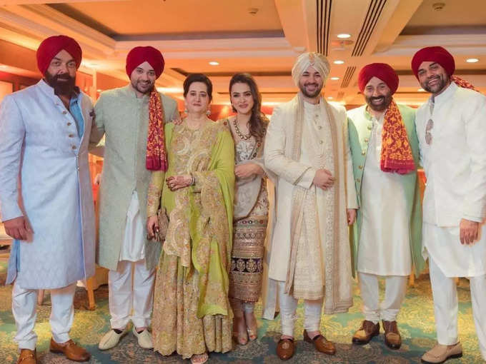 pooja deol at son wedding