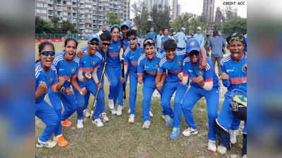 भारताच्या लेकी झाल्या आशिया चॅम्पियन, टीम इंडियाच्या गोलंदाजीपुढे बांगलादेश १०० धावांत गारद