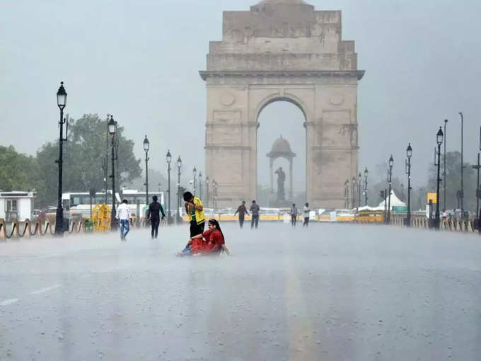 आज भी दिल्ली में बारिश के आसार