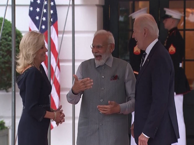 PM Modi US Visit: વ્હાઈટ હાઉસના ગેટ પર એવી શું વાતચીત થઈ કે મોદી અને જો બાઈડન ખડખડાટ હસી પડ્યા? 