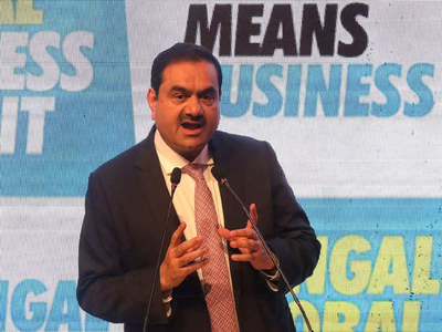 Gautam Adani: ફરી ફૂટ્યો હિંડનબર્ગનો બોમ્બ! ગૌતમ અદાણીને 3.19 અબજ ડૉલરનો ફટકો, ટોપ 20માંથી બહાર 