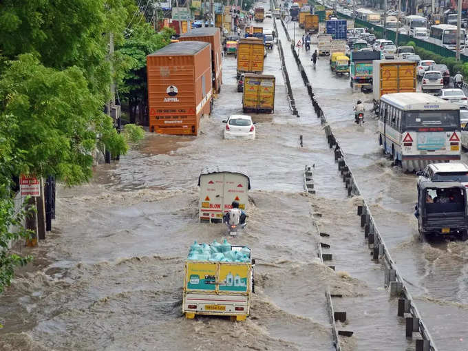 कल कैसा रहा था दिल्ली का मौसम