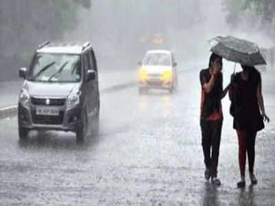 UP Weather Today: बारिश से नोएडा और लखनऊ की सुबह, यूपी के कई जिलों में आज हो सकती है भारी बारिश