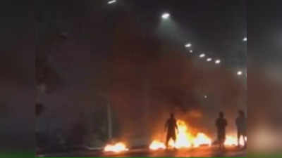 Manipur Violence: मणिपुर में फ‍िर हिंसा, भीड़ ने BJP ऑफिस के पास टायर जलाकर सड़क जाम की, पुलिस ने आंसू गैस के गोले दागे