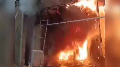 Andhra fire: दवा कंपनी में हुए धमाके में 7 झुलसे, भीषण आग देखकर सहम गए लोग
