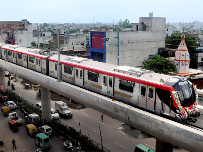 लखनऊ मेट्रो में 7 करोड़ यात्रियों ने किया सफर