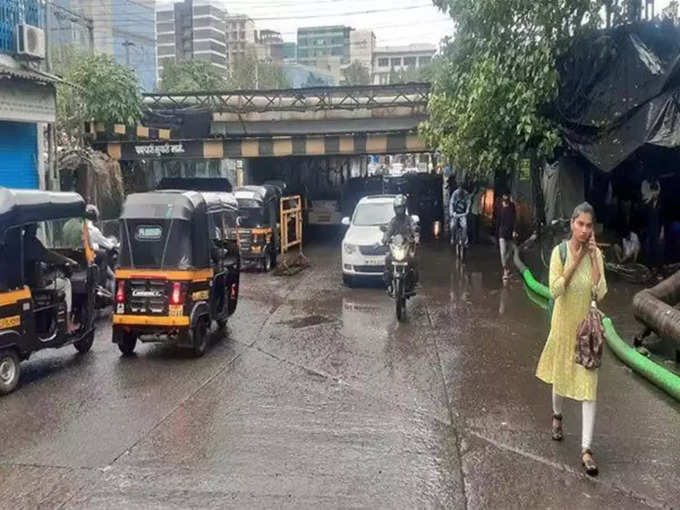 मुंबई में आज भी बारिश रहेगी जारी