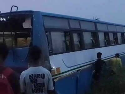 Bus Accident: दिल्ली से मथुरा जा रही श्रद्धालुओं की बस को कैंटर ने मारी टक्कर, महिला समेत 2 की मौत, 10 घायल