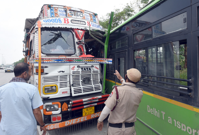 पुलिस ने दर्ज किया केस