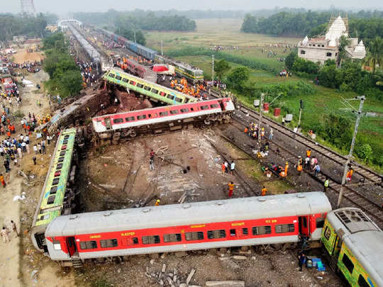 Balasore train accident: બાલાસોર ટ્રેન અકસ્માતના કેસમાં સીબીઆઈએ રેલવેના ત્રણ કર્મચારીઓની કરી ધરપકડ 