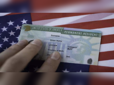 US Green Card: आता भारतीयांना ग्रीन कार्ड मिळवणं होणार सोपं; बायडेन सरकारचा मोठा निर्णय