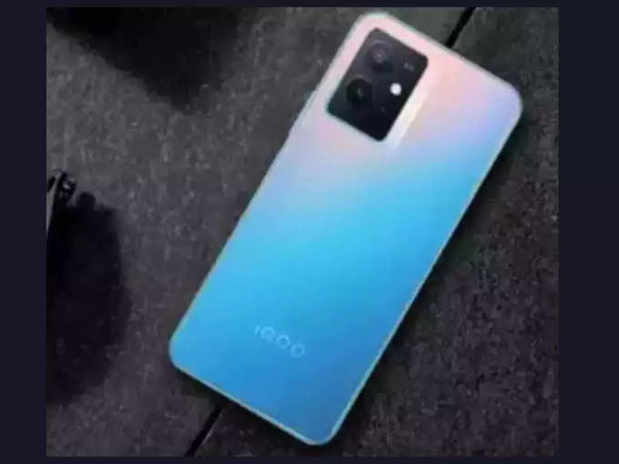 ​iQOO Z7s 5G (किंमत - १९,९९९ रुपये)