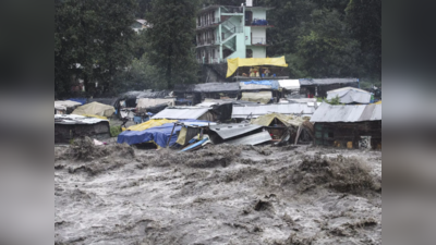 हिमाचल में बेहताशा बारिश से बुरा हाल, 765 सड़कें बंद, 48 घंटे में 20 भूस्खलन, सोलन में टूटा 50 साल का रिकॉर्ड