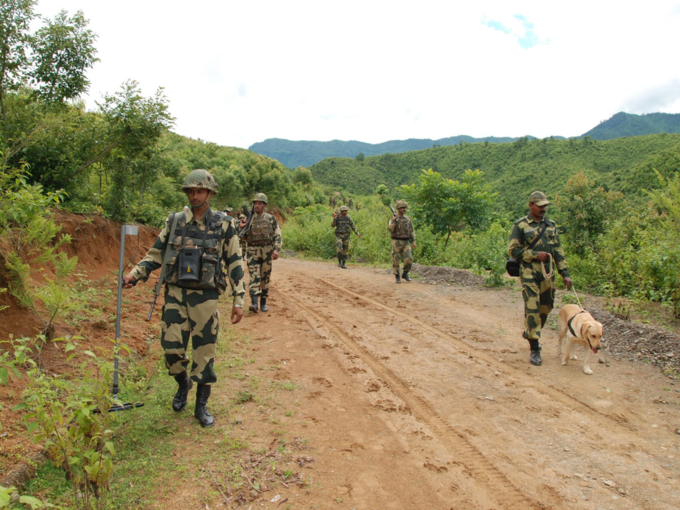 Where should BSF constables perform duty? 