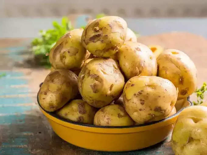 ​లా బోన్నోట్ బంగాళాదుంపలు (La Bonnotte Potatoes)