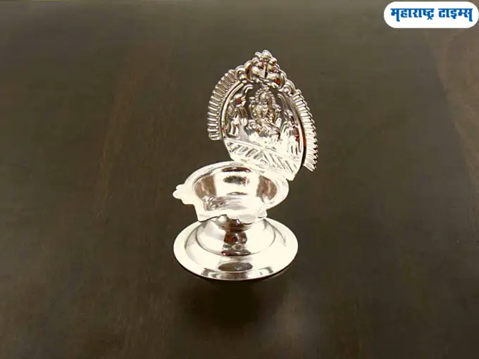 चांदिचे निरंजन देण्याचे महत्व