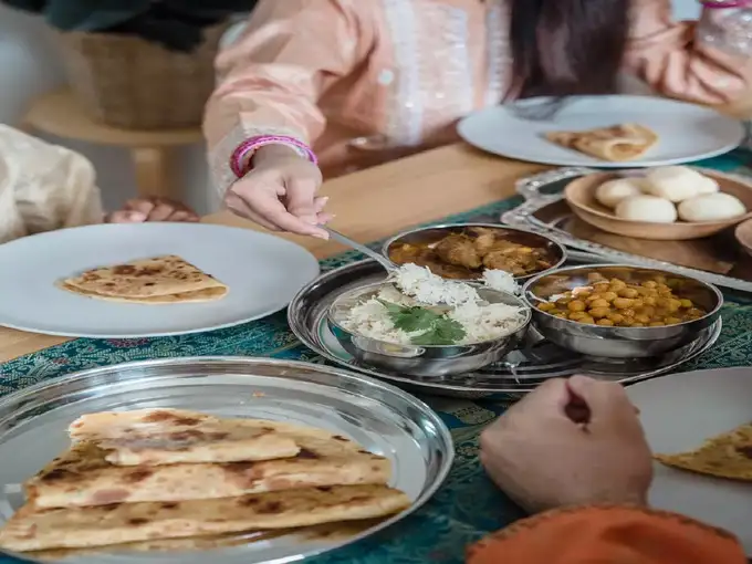 मलमास में करें भोजन का दान