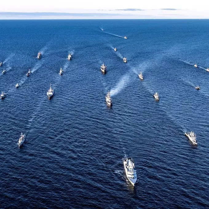 स्वीडन की नौसेना की शक्ति जानें