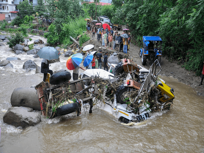 Rain: ઉત્તર ભારતમાં વરસાદથી ભારે તબાહી, 91 લોકોનાં મોત અને UP-પંજાબ જળમગ્ન..ગુજરાતીઓ ફસાયા