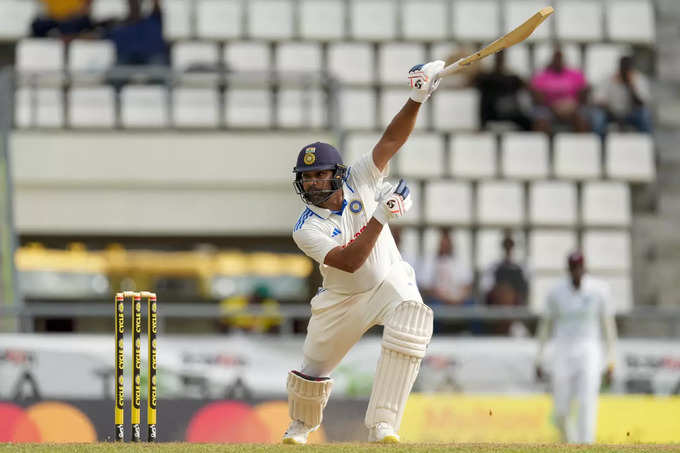 भारत के पास सूरमा बल्लेबाजों की फौज, विंडीज के अटैक का बुरा हाल