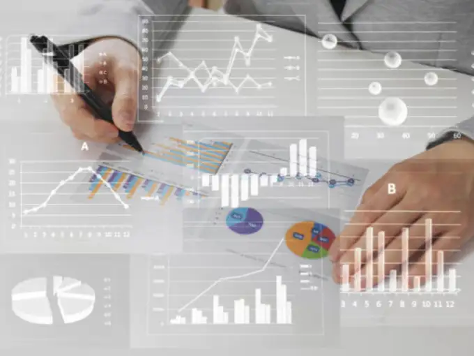 सल्ला आणि जोखीम व्यवस्थापन :