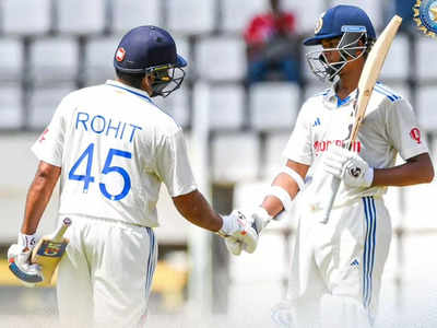 WI vs IND: पहिल्याच कसोटीत टीम इंडियाची डबल सेंचुरी, दोन दिवसातचं वेस्ट इंडिजने टेकले गुडघे