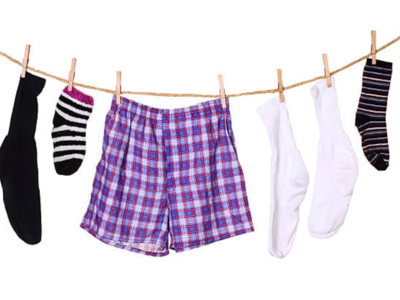 Clothes Drying Tips : पावसाळ्यात चड्ड्या ओल्या राहतात का ? कपडे झटपट सुकवण्यासाठी वापरा या घरगुती टिप्स