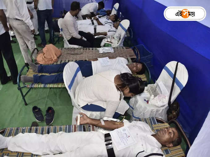 Kolkata police blood donation