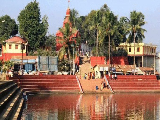 ​त्रिपुरेश्वरी काली मंदिर भी​