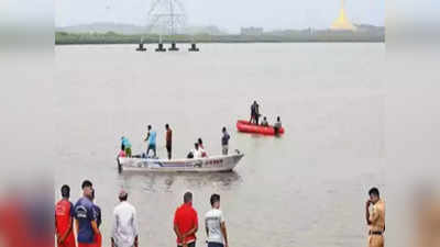 Mumbai News : मुंबईत फुटबॉलमुळे घात झाला, पाण्यातील बॉल आणायला गेलेले ५ तरुण बुडाले; दोघांना वाचवले, पण...