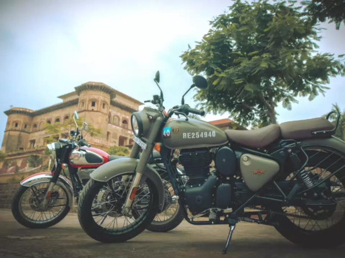 ​Royal Enfield Bullet 350