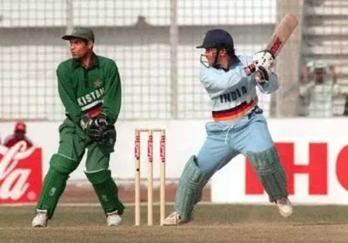 1998 में सिल्वर जुबली इंडिपेंडेंस कप में सचिन की 93 रनों की पारी​