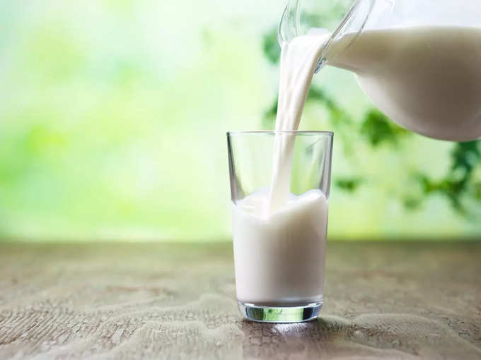 5. Drinking milk makes you happy! 5. Drinking milk makes you happy!