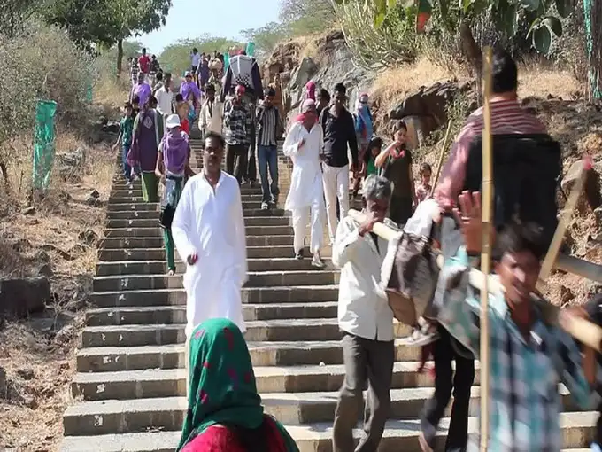 ​मुस्लिम धर्म के लोगों के लिए भी है ये जगह खास ​