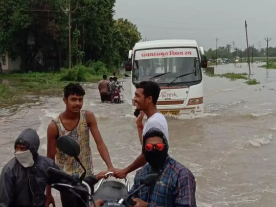 Gujarat Weather: રવિવાર સુધી ગુજરાતના આ વિસ્તારોને વાવાઝોડા સાથે ઘમરોળશે વરસાદ, IMDની આગાહી 