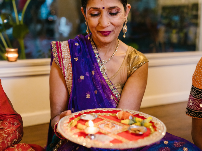 How To Sit While Doing Puja