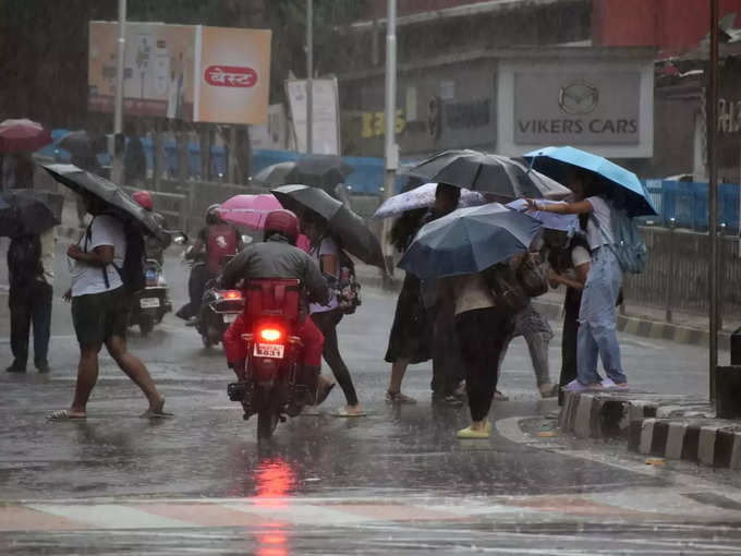 ​मुंबई-ठाणे समेत कई जगह भारी बार‍िश​