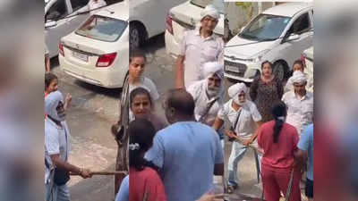 दिल्ली के संत नगर में पार्किंग विवाद ने लिया मारपीट का रूप, खूब चले लाठी-डंडे, सोशल मीडिया पर वायरल हो गया वीडियो
