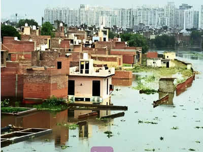 Noida News Today Live: यमुना के बाद हिंडन में बढ़ा जलस्तर, नोएडा के इन गांवों में घर छोड़ने का अलर्ट जारी