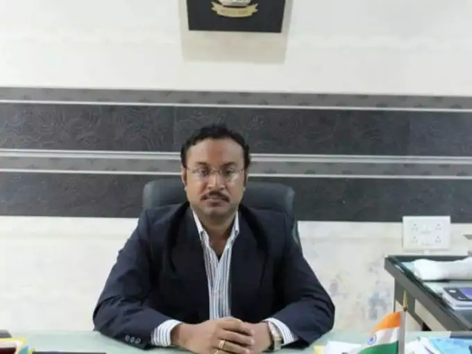 आईएएस समीर विश्नोई भी जेल में