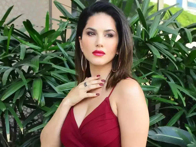 sunny leone