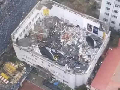 चीन में भयानक हादसा, स्कूल में नेटबॉल खेल रहीं लड़कियों पर गिरी जिम की छत, 11 लोगों की मौत