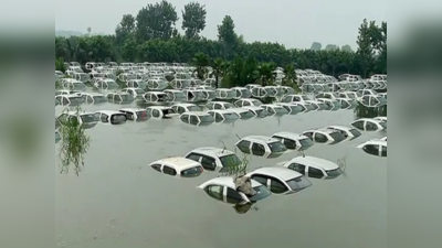 યમુના બાદ હિંડન નદીના જળસ્તરમાં ભયજનક વધારો, નોઈડામાં મેદાનમાં પાર્ક 350 ગાડીઓ ડૂબી