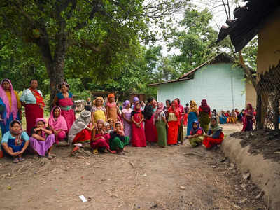 ब्‍लॉग: मणिपुर संघर्ष में औरतें क्यों बनीं निशाना? लड़ाई धर्मों की हो या जातियों की, पिसती महिलाएं ही हैं