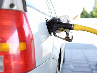 Petrol Diesel Price Today: റഷ്യൻ ക്രൂഡ് കയറ്റുമതിയിൽ ഇടിവ്; ക്രൂഡ് സ്റ്റോക്ക് വർധിപ്പിച്ച് യുഎസ്