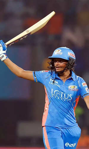 भारतीय महिला टीम की कप्तान हरमनप्रीत कौर पर क्यों लगा बैन 