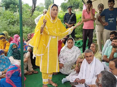 Haryana Politics: बाढ़डा से ही विधानसभा चुनाव लड़ेंगी डिप्टी सीएम दुष्यंत चौटाला की मां नैना, खुद किया ऐलान