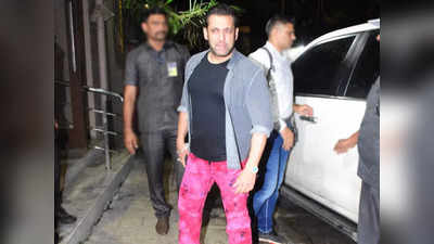 Salman Khan Video: सलमान खान को भी बार्बी फीवर चढ़ गया है... अरबाज की बर्थडे पार्टी में गुलाबी पैंट में भाईजान