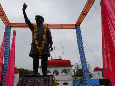 Madhavrao Scindia News: टीकमगढ़ पहुंचे सीएम शिवराज और केंद्रीय मंत्री ज्योतिरादित्य सिंधिया, माधवराव की प्रतिमा का किया अनावरण